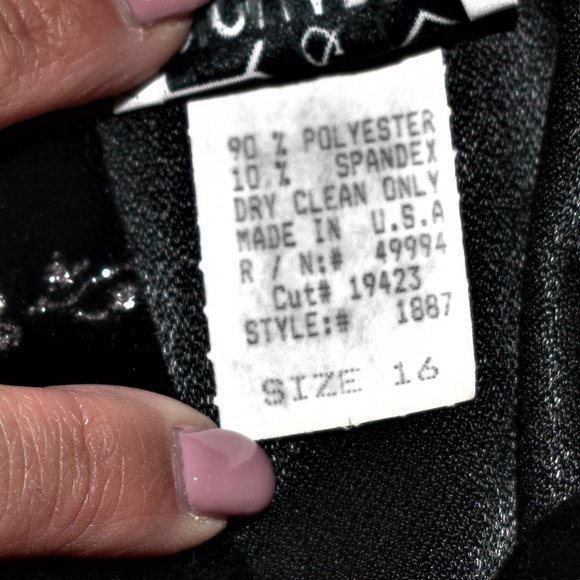 R&M Richards Petite 3 Piece Velvet Pants Suit (tops 16P & 14P - pants 14P) - Picture 9 of 16